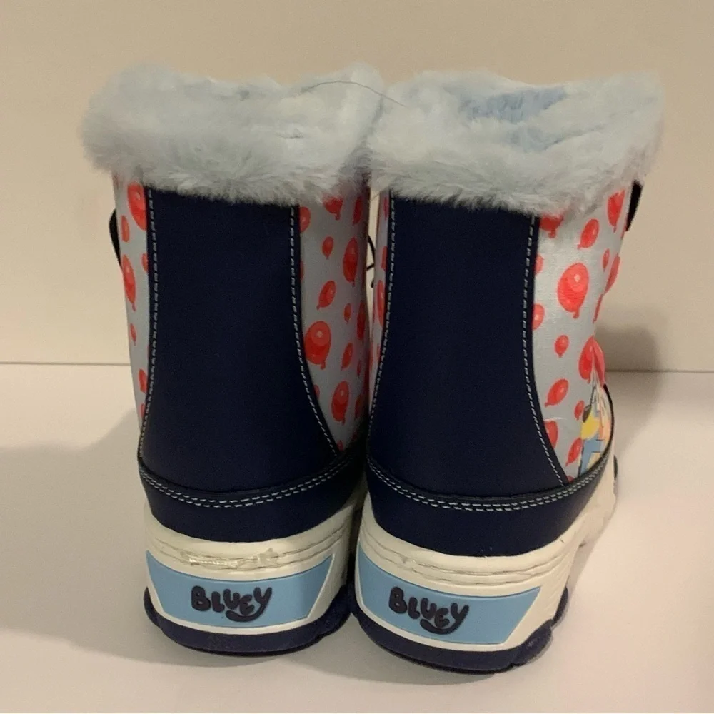 NWT. BLUEY Toddler Winter Boots